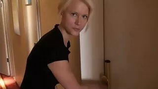 des filles video trans tu kif lubrifiantes léchant la CHATTE et baisant des jouets avec passion