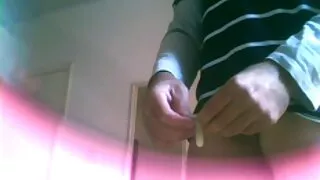 La milf extrait video sex gratuite japonaise Reiko Shimura gémit tout en se faisant doigter intensément