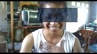 Une fille sexy aux gros seins nommée Natasha extrait gratuit de film porno amateur Nice ne craint jamais de sucer une grosse sucette